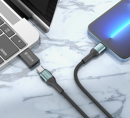 CELEBRAT αντάπτορας USB 3.0 σε USB-C CA-01, 3A, 5Gbps, μαύρος